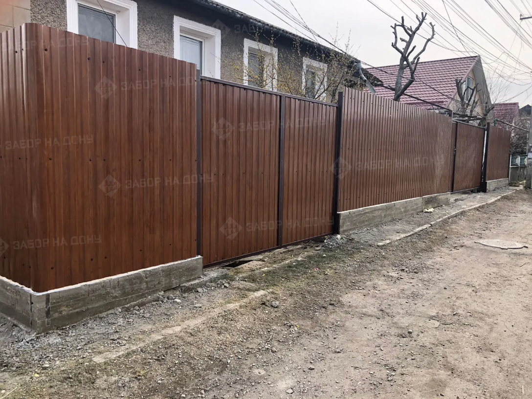 Распашные ворота из профлиста  в Красном Сулине